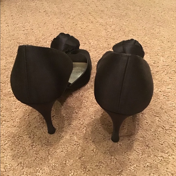 🌷STUART WEITZMAN EVENING PUMPS SIZE 8 - Picture 6 of 10